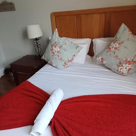 Kardinal Guesthouse Port Elizabeth Bagian luar foto